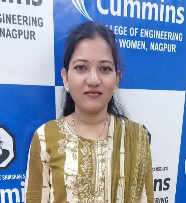 Mrs. Usha Vitthal Kayarkar